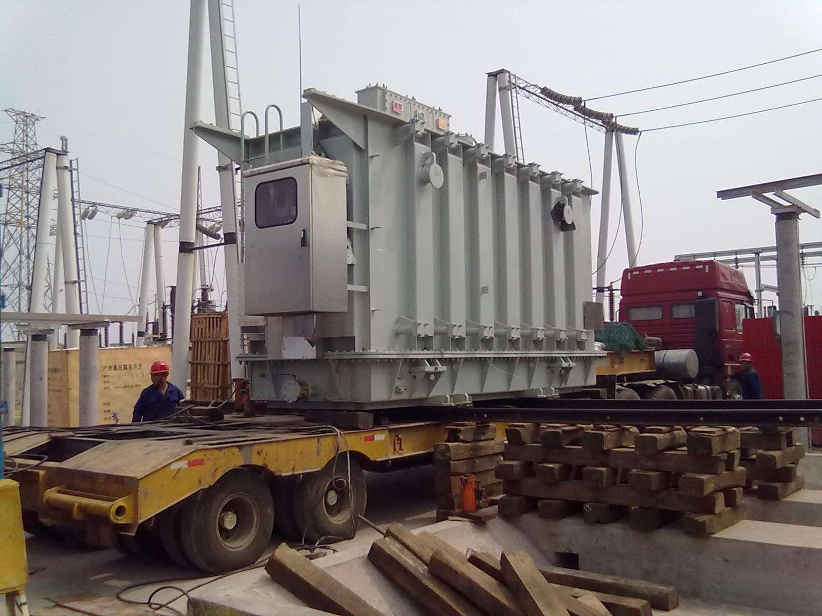 無錫設備吊裝搬運廠家設備搬遷移位應該怎么辦？